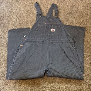 Round House Bib Overalls Made In USA Hickory Stripe Engineer 46x29 Mens Vintage